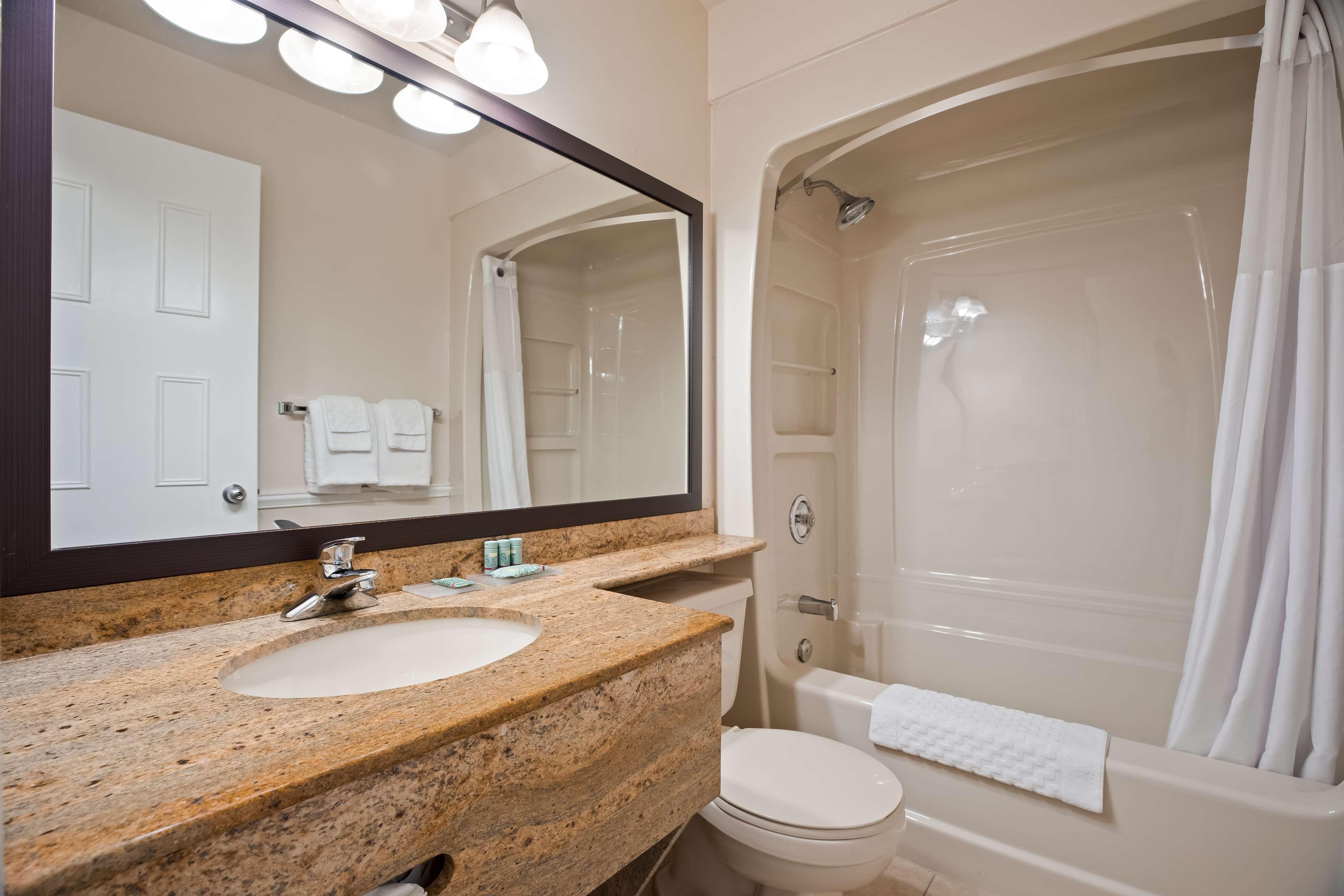Best Western Smiths Falls Hotel Zewnętrze zdjęcie